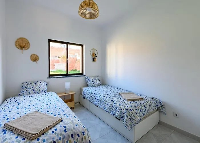 Detached House With Garden Baleal Peniche Tatil Evi Ferrel (Leiria)